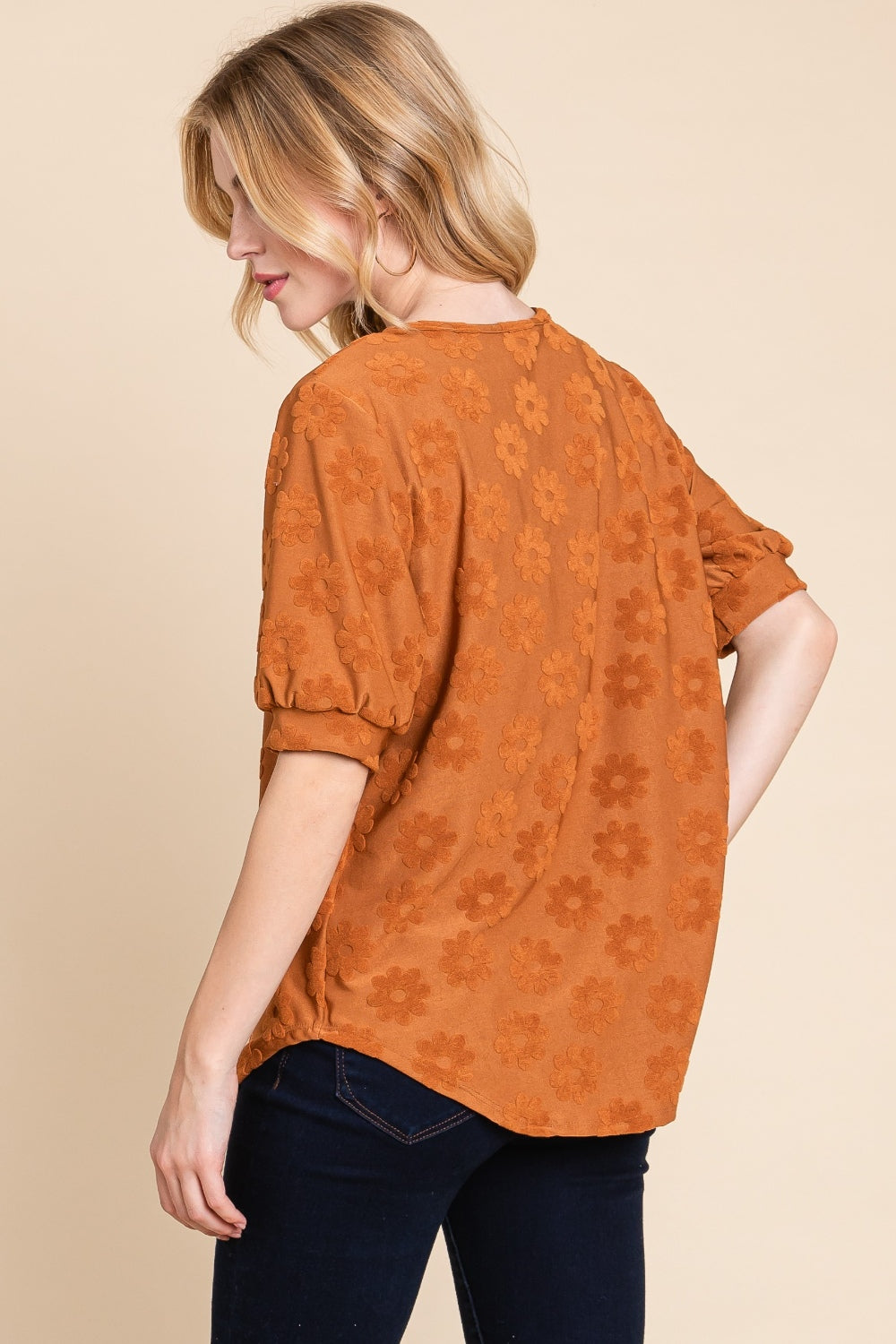 BOMBOM Textured Floral Pattern Top